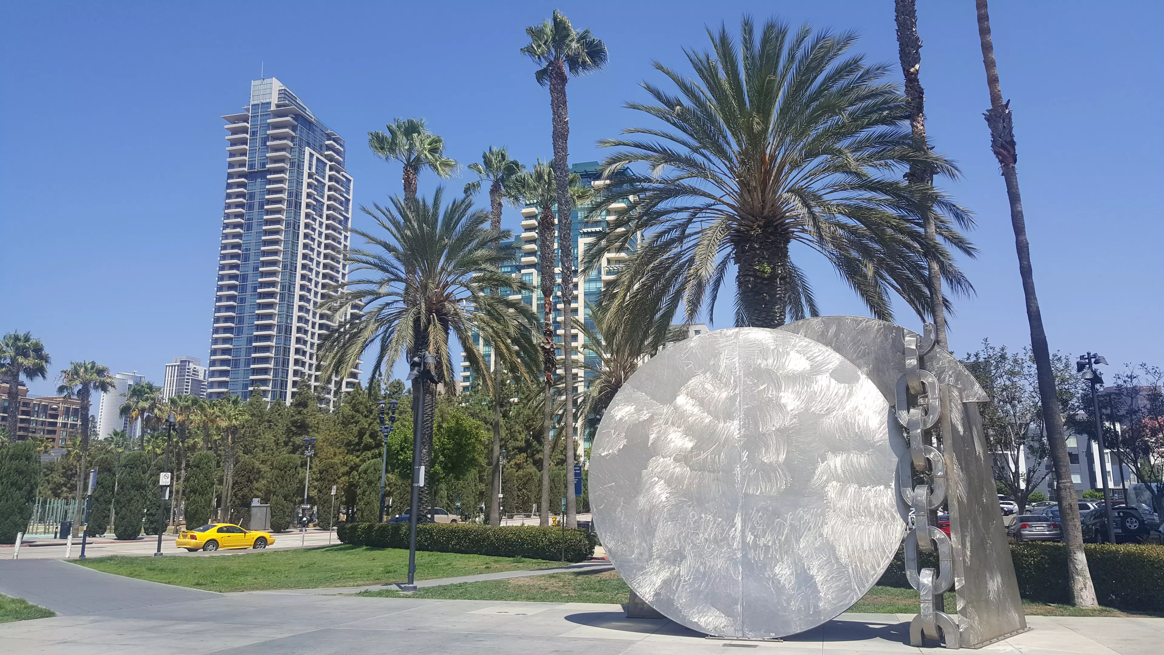 Breaking the Chains Sculpture by Mel Edwards San Diego CA